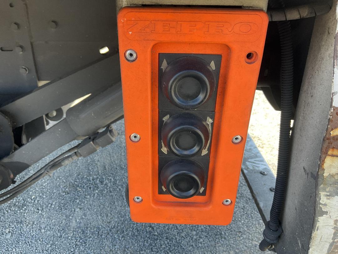 Photo '26' of Isuzu F Series FRR600 Box Body Photo '26' of Isuzu F Series FRR600 Box Body