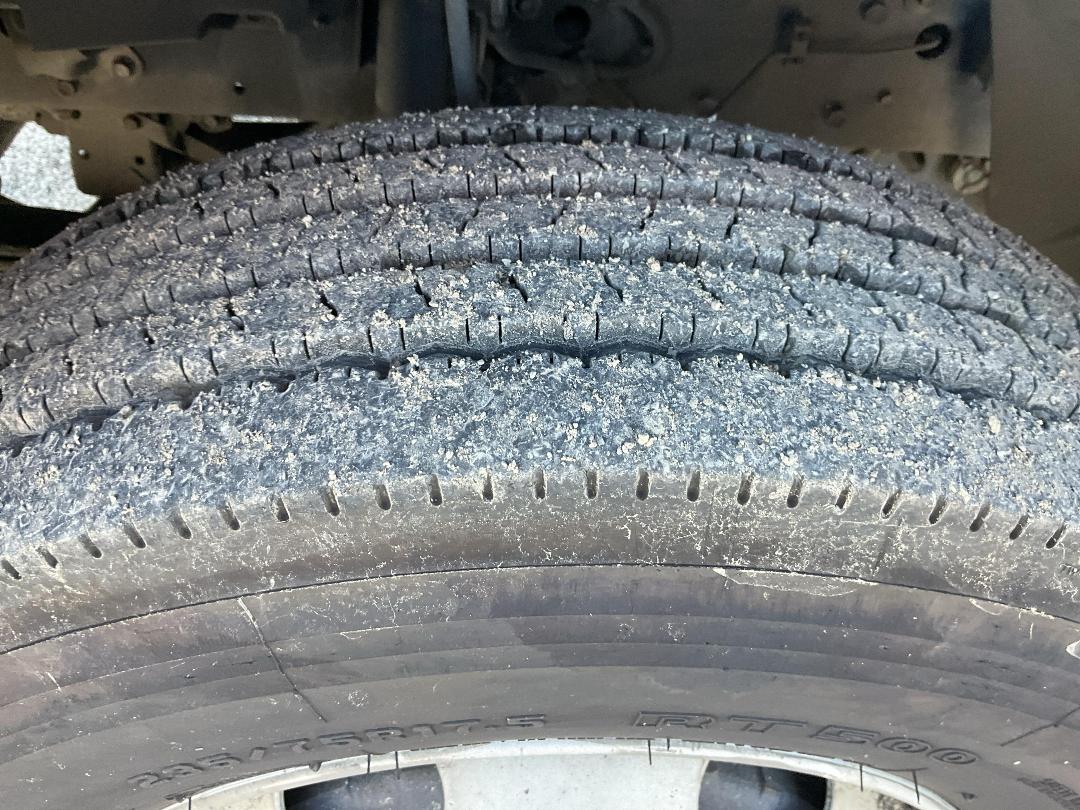 Photo '46' of Isuzu F Series FRR600 Box Body Photo '46' of Isuzu F Series FRR600 Box Body