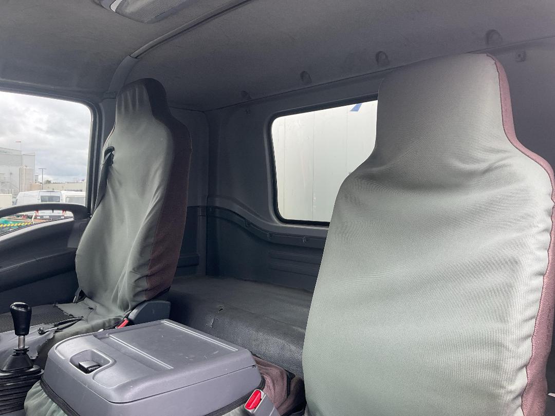 Photo '23' of Isuzu F Series FRR600 Box Body