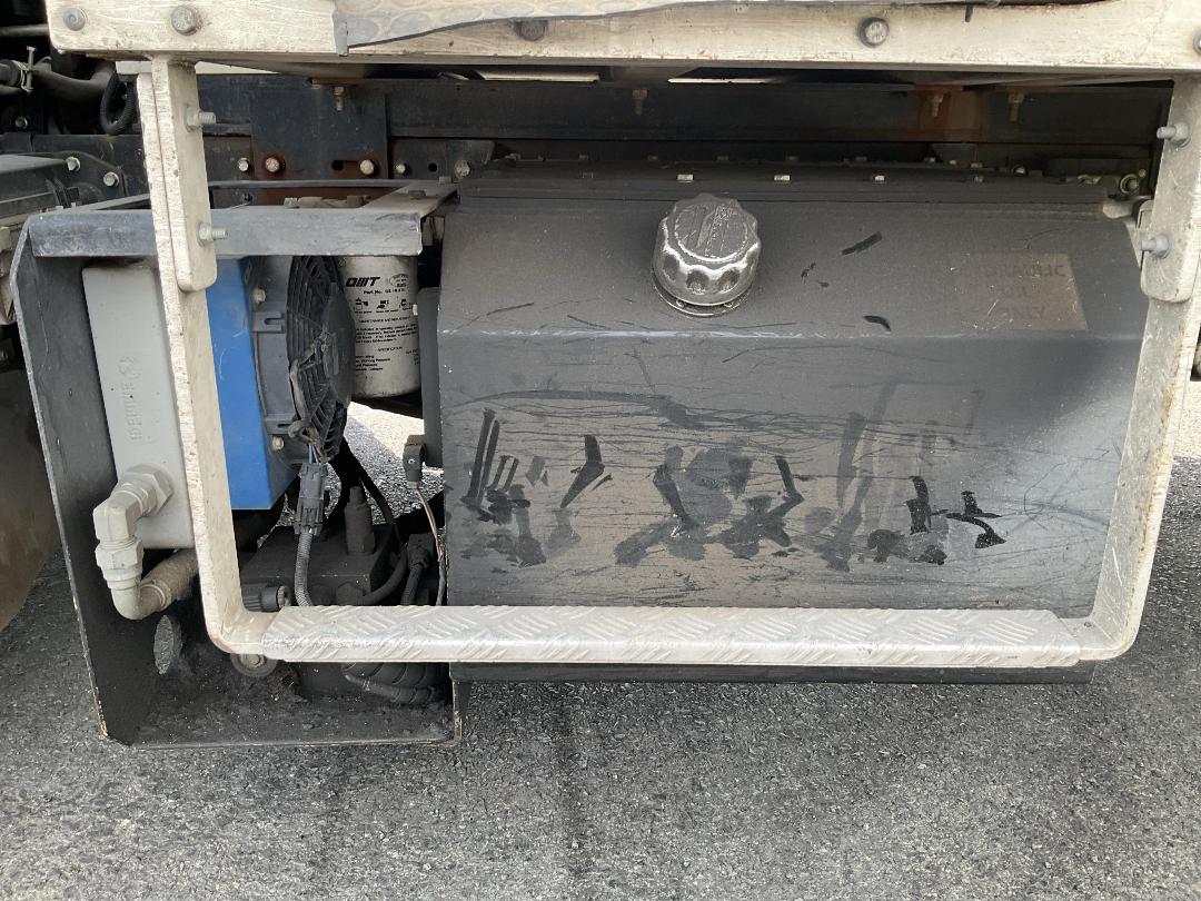 Photo '39' of Isuzu F Series FRR500 Sweeper Truck