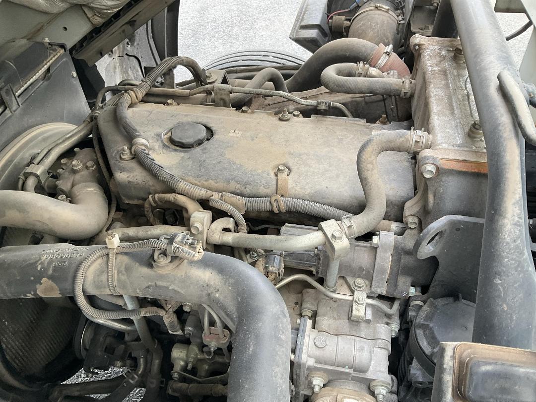 Photo '43' of Isuzu F Series FRR500 Sweeper Truck