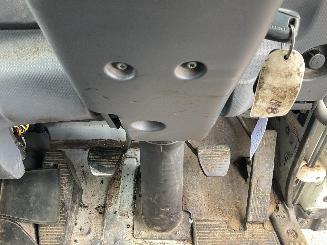 Photo '19' of Isuzu F Series FRR500 Sweeper Truck