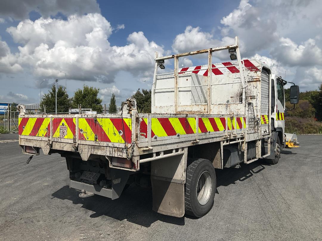 Photo '5' of Isuzu F Series FRR500 Sweeper Truck