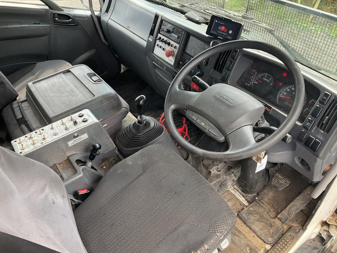 Photo '13' of Isuzu F Series FRR500 Sweeper Truck