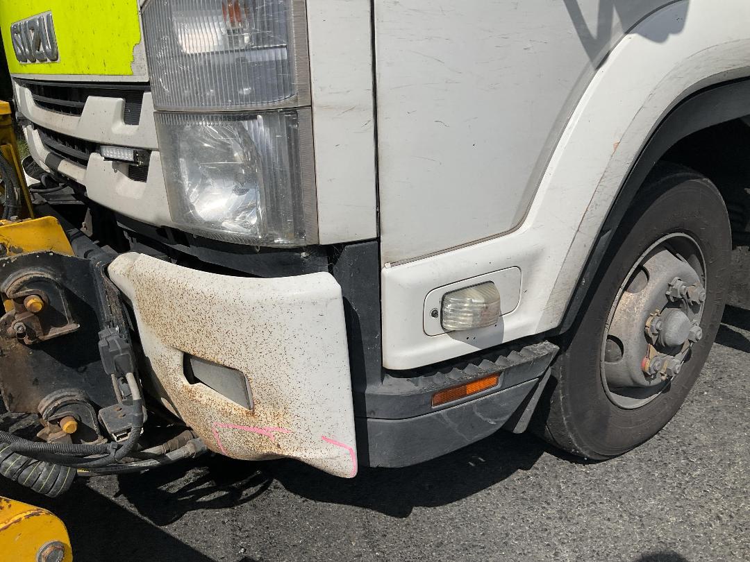 Photo '31' of Isuzu F Series FRR500 Sweeper Truck