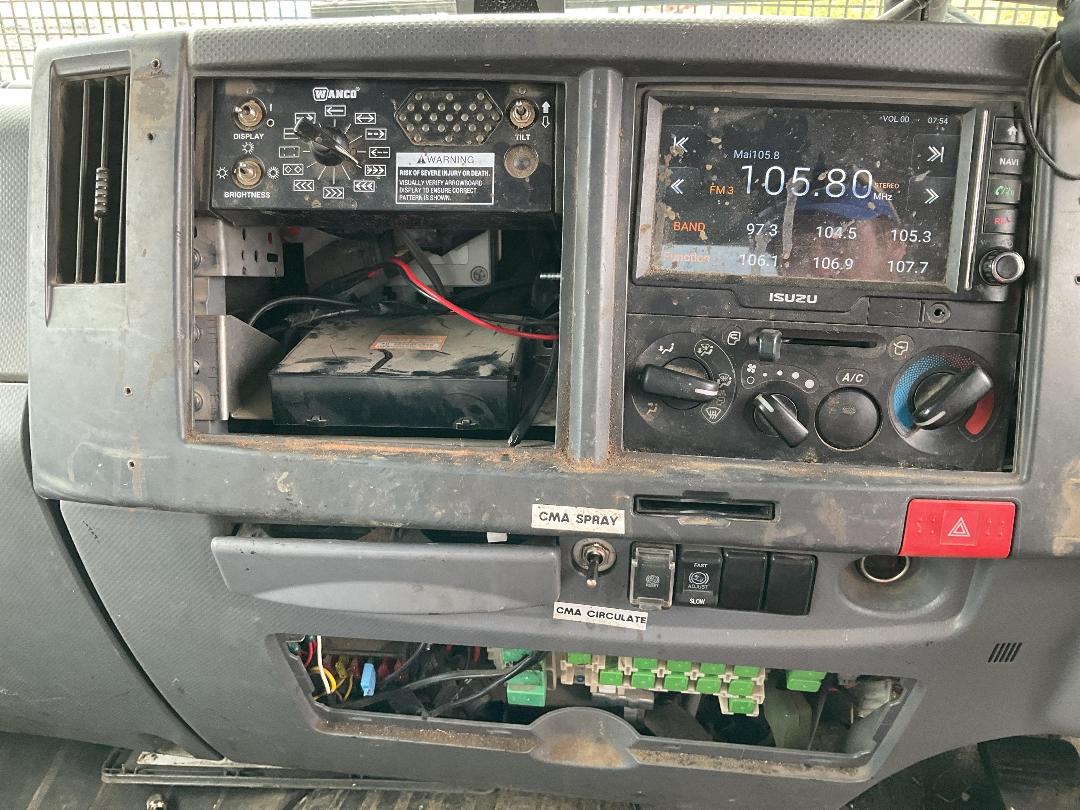 Photo '50' of Isuzu F Series FRR500 Sweeper Truck Photo '50' of Isuzu F Series FRR500 Sweeper Truck