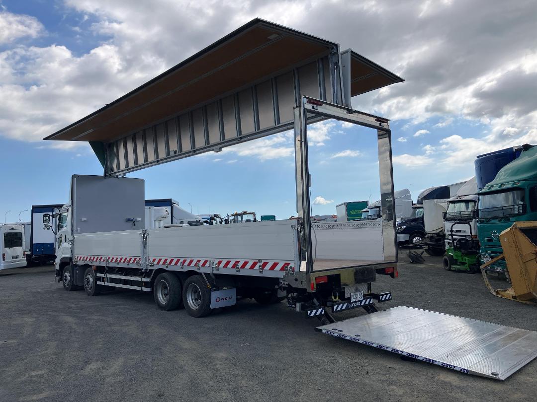 Photo '15' of Isuzu Giga Box Body Photo '15' of Isuzu Giga Box Body