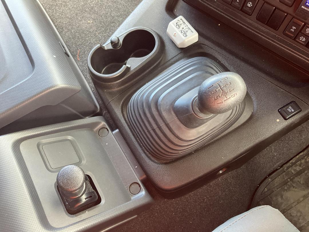 Photo '23' of Isuzu Giga Box Body Photo '23' of Isuzu Giga Box Body