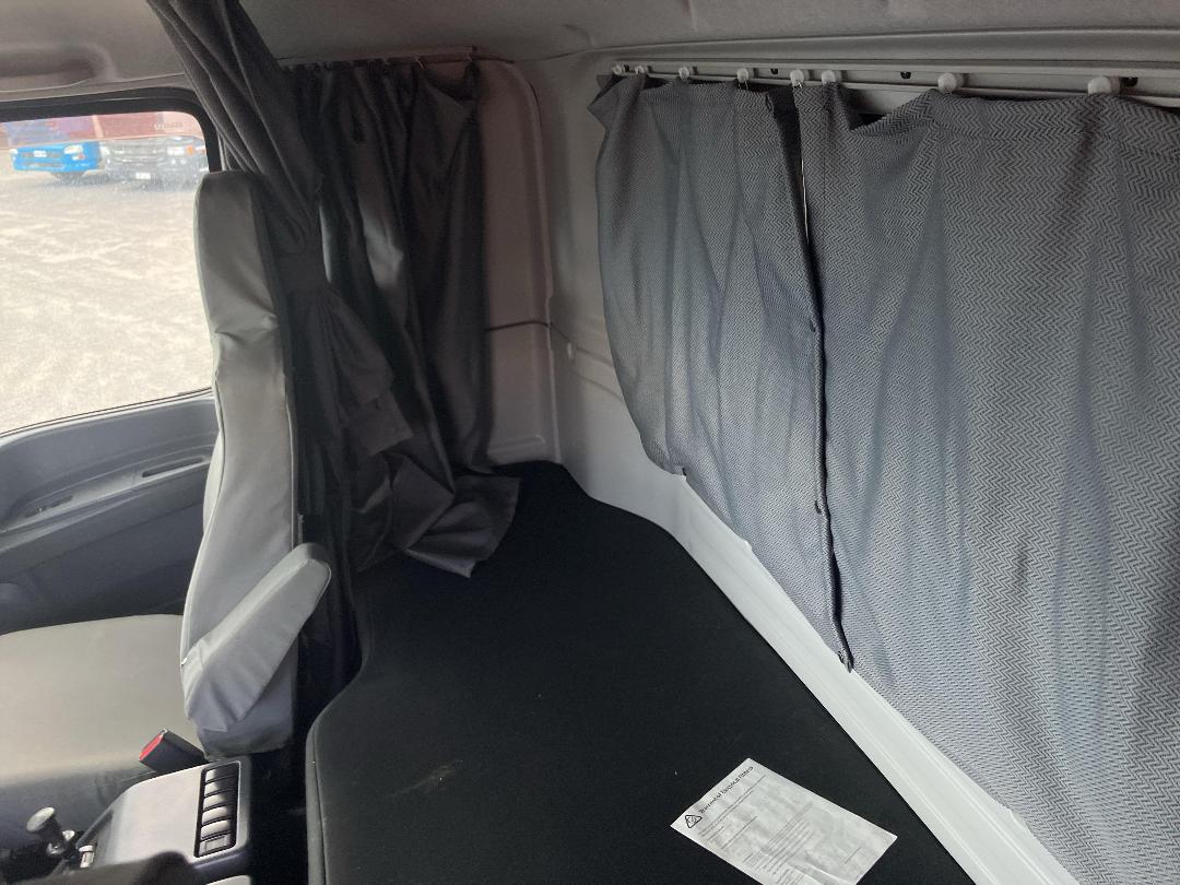 Photo '29' of Isuzu Giga Box Body Photo '29' of Isuzu Giga Box Body