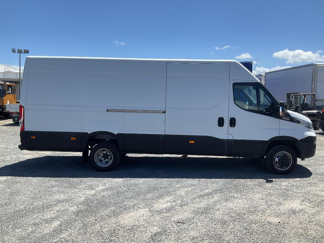 Photo '3' of Iveco Daily 50C Van