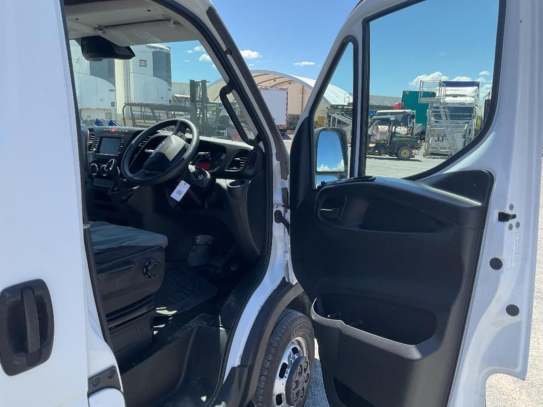 Photo '11' of Iveco Daily 50C Van