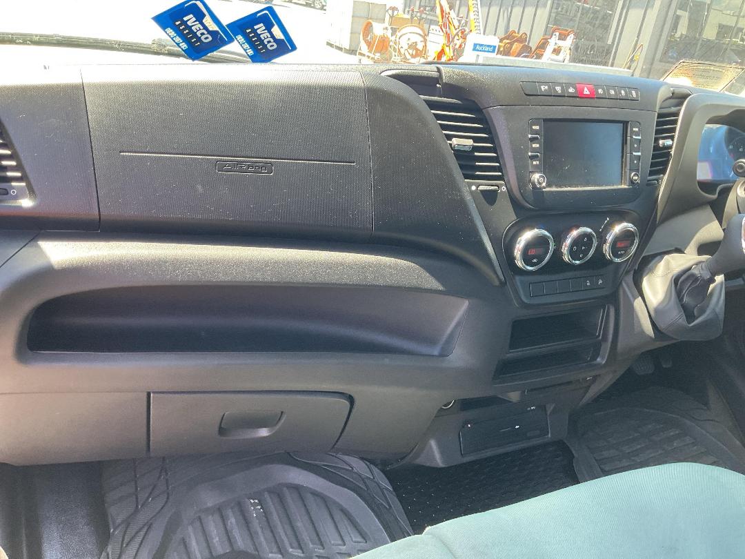 Photo '21' of Iveco Daily 50C Van