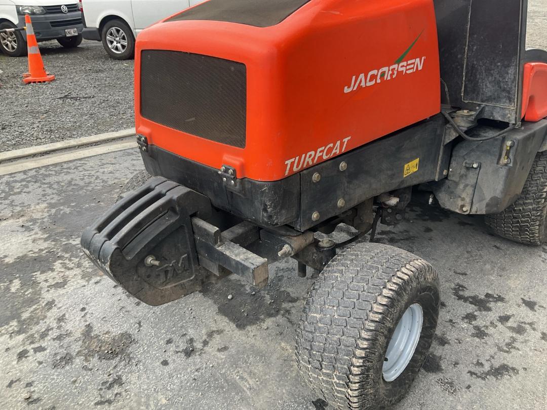 Photo '19' of Jacobsen Turfcat 628 Mower