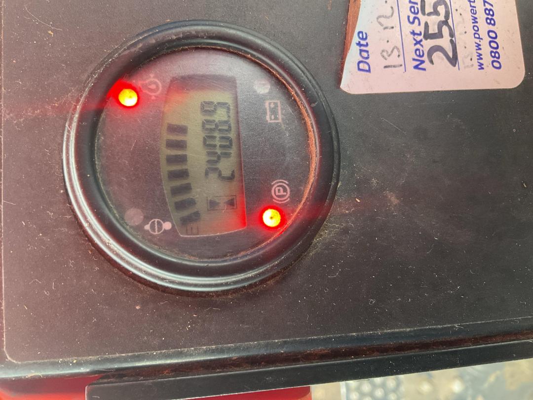 Photo '25' of Jacobsen Turfcat 628 Mower