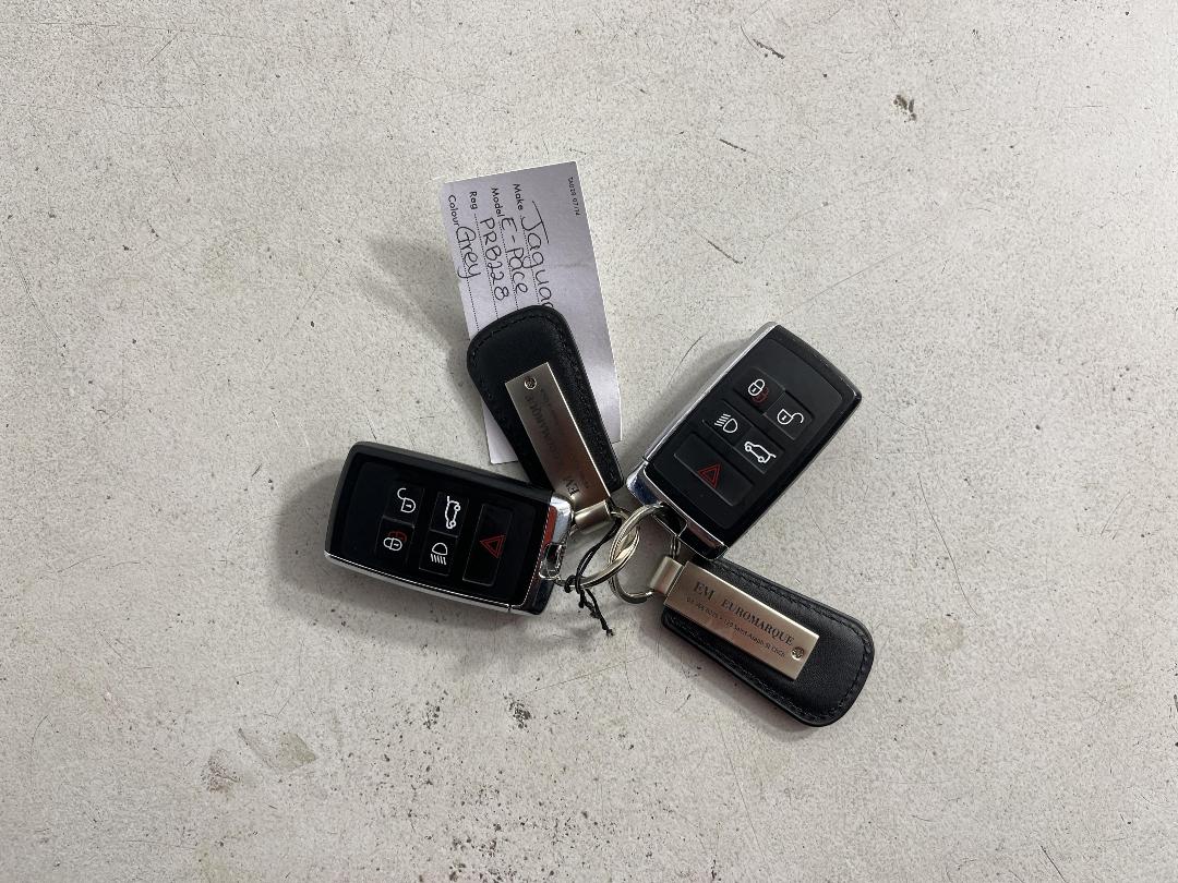 Photo '22' of Jaguar E-Pace Photo '22' of Jaguar E-Pace