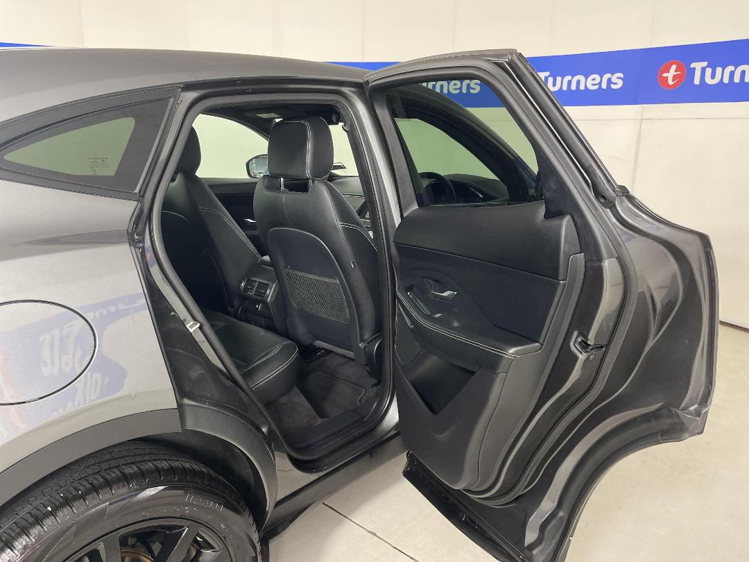 Photo '19' of Jaguar E-Pace Photo '19' of Jaguar E-Pace