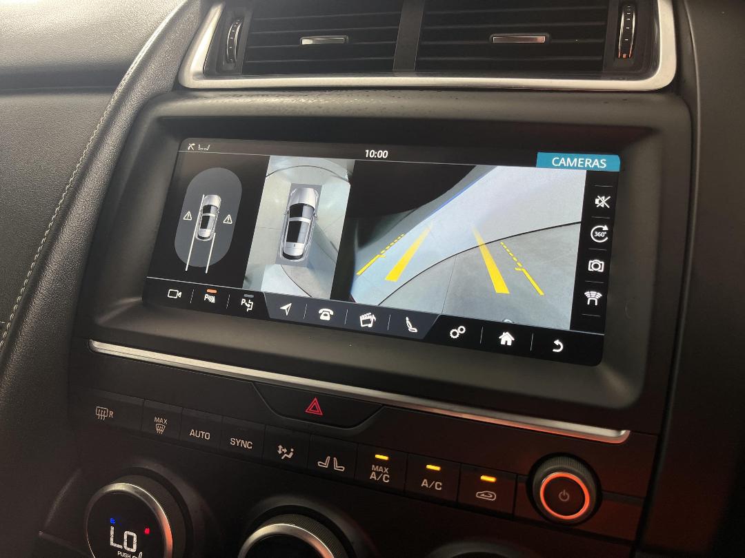 Photo '25' of Jaguar E-Pace Photo '25' of Jaguar E-Pace