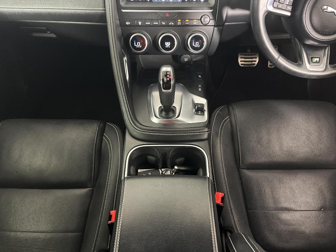 Photo '23' of Jaguar E-Pace Photo '23' of Jaguar E-Pace