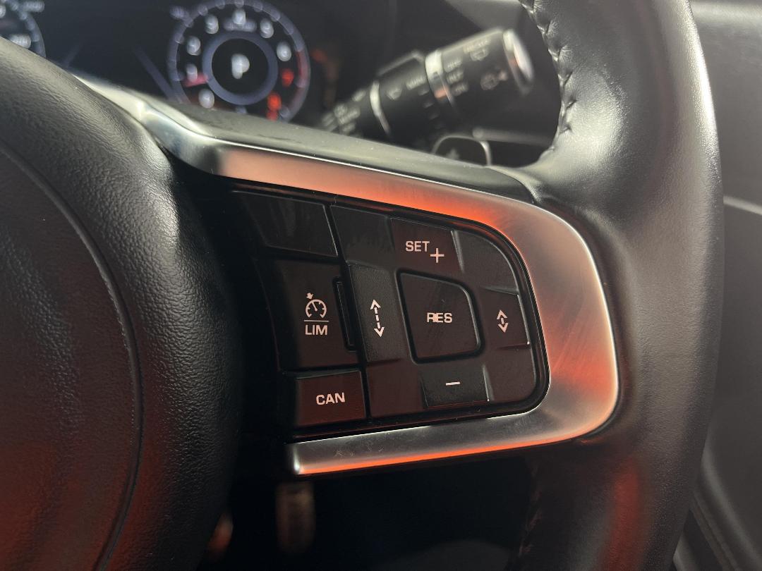 Photo '27' of Jaguar E-Pace Photo '27' of Jaguar E-Pace