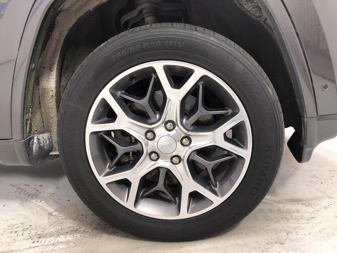 Photo '9' of Jeep Grand Cherokee