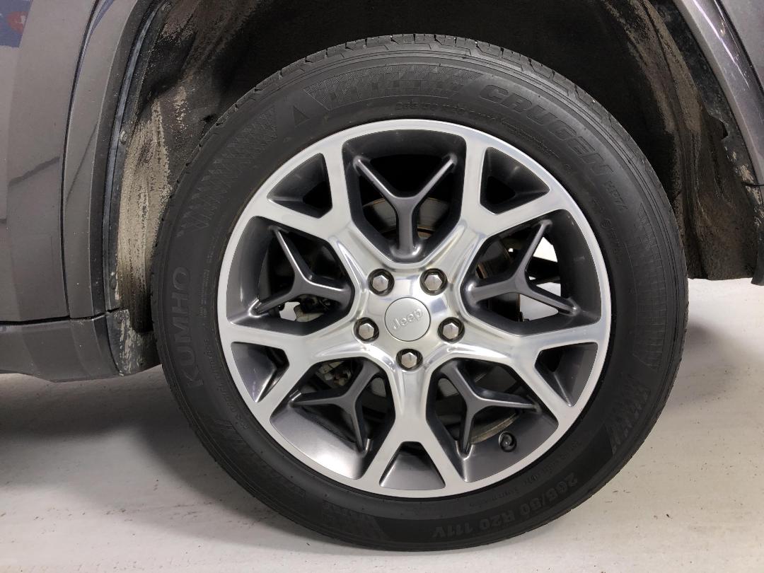 Photo '11' of Jeep Grand Cherokee