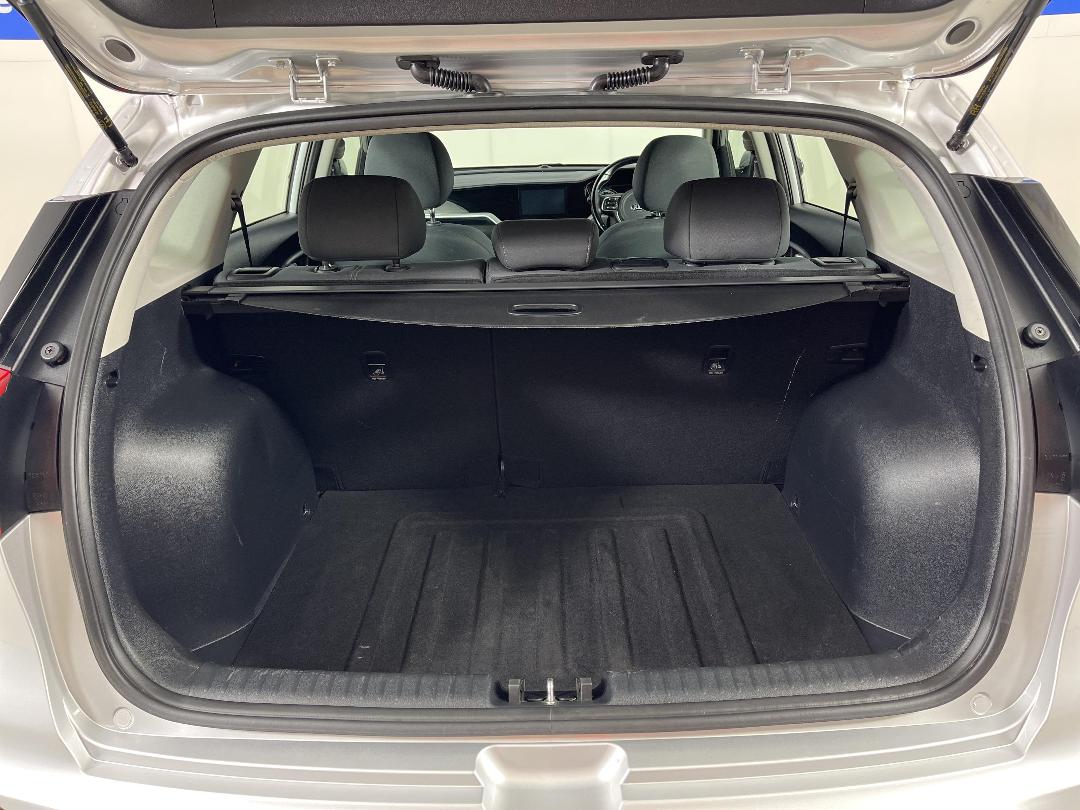 Photo '14' of KIA Niro