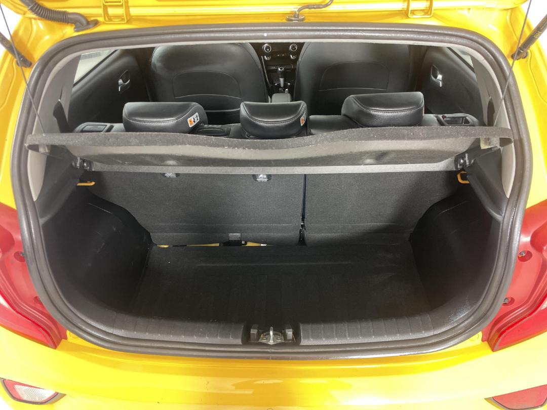 Photo '14' of KIA Picanto Photo '14' of KIA Picanto