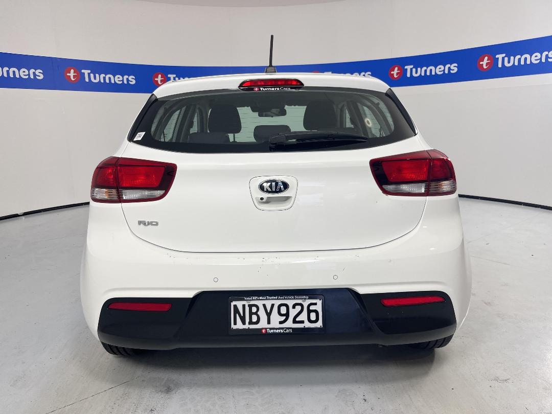 Photo '6' of KIA RIO Photo '6' of KIA RIO