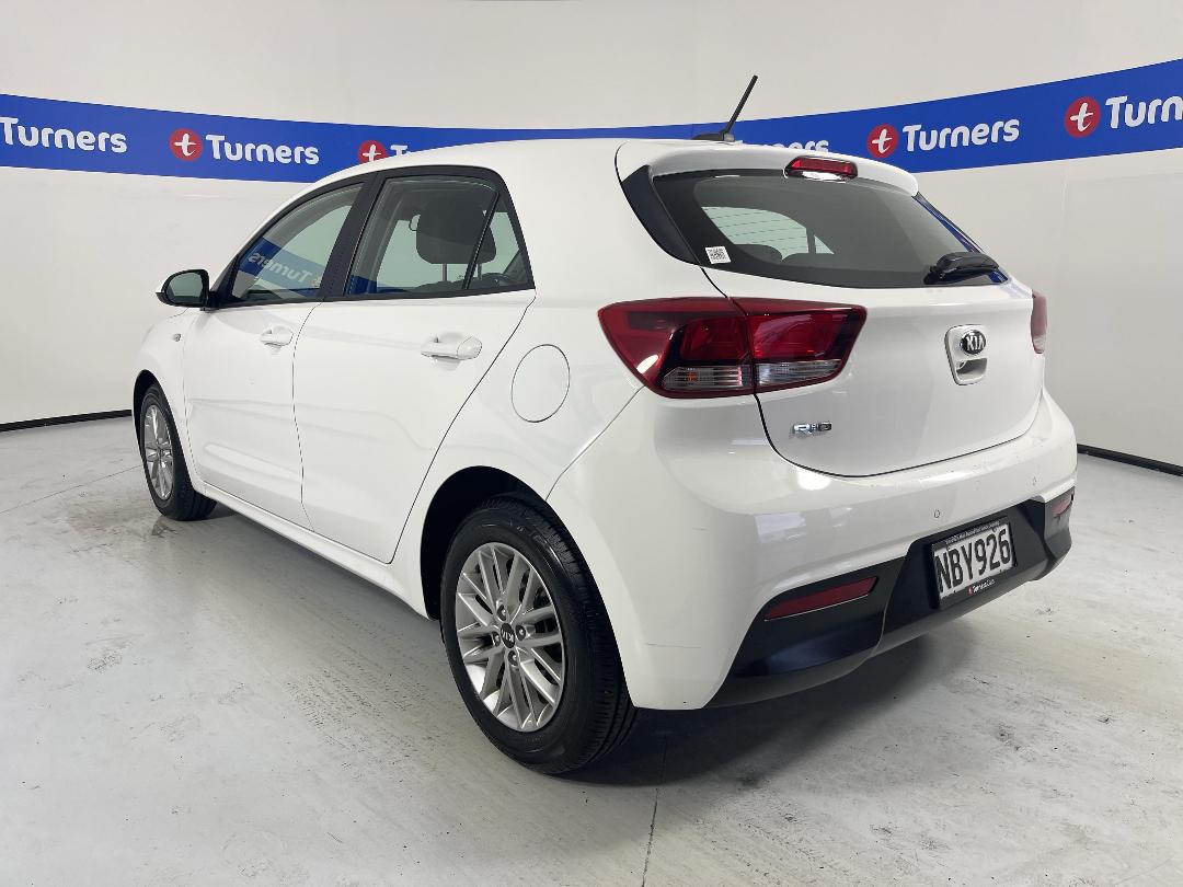 Photo '5' of KIA RIO Photo '5' of KIA RIO