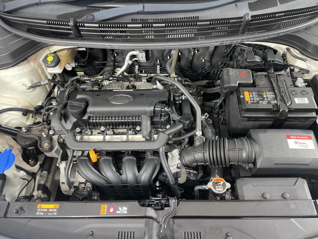 Photo '13' of KIA RIO