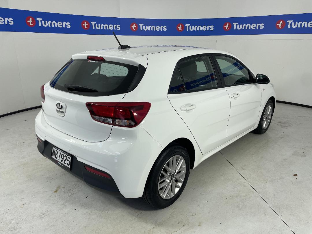 Photo '7' of KIA RIO