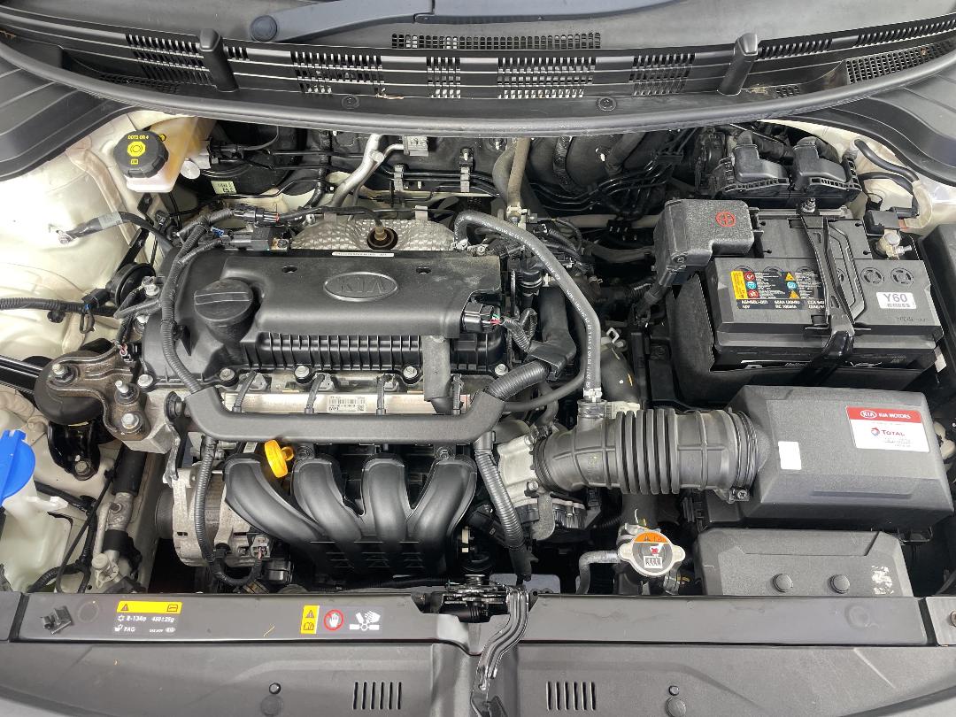 Photo '13' of KIA RIO