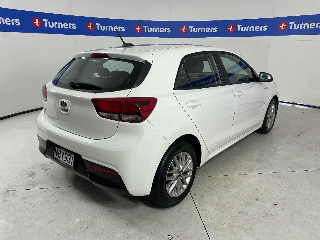 Photo '7' of KIA RIO