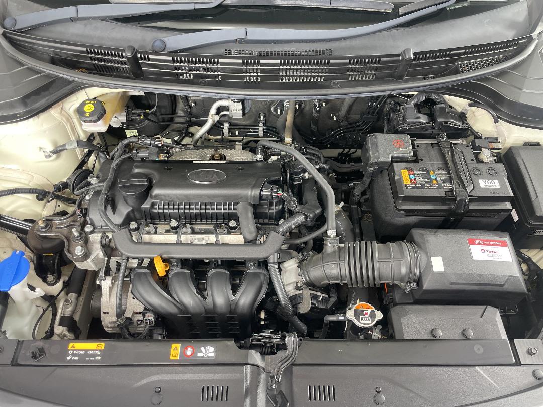 Photo '13' of KIA RIO