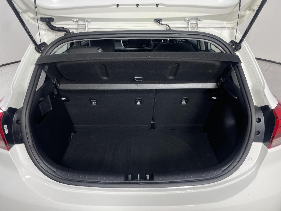 Photo '14' of KIA RIO