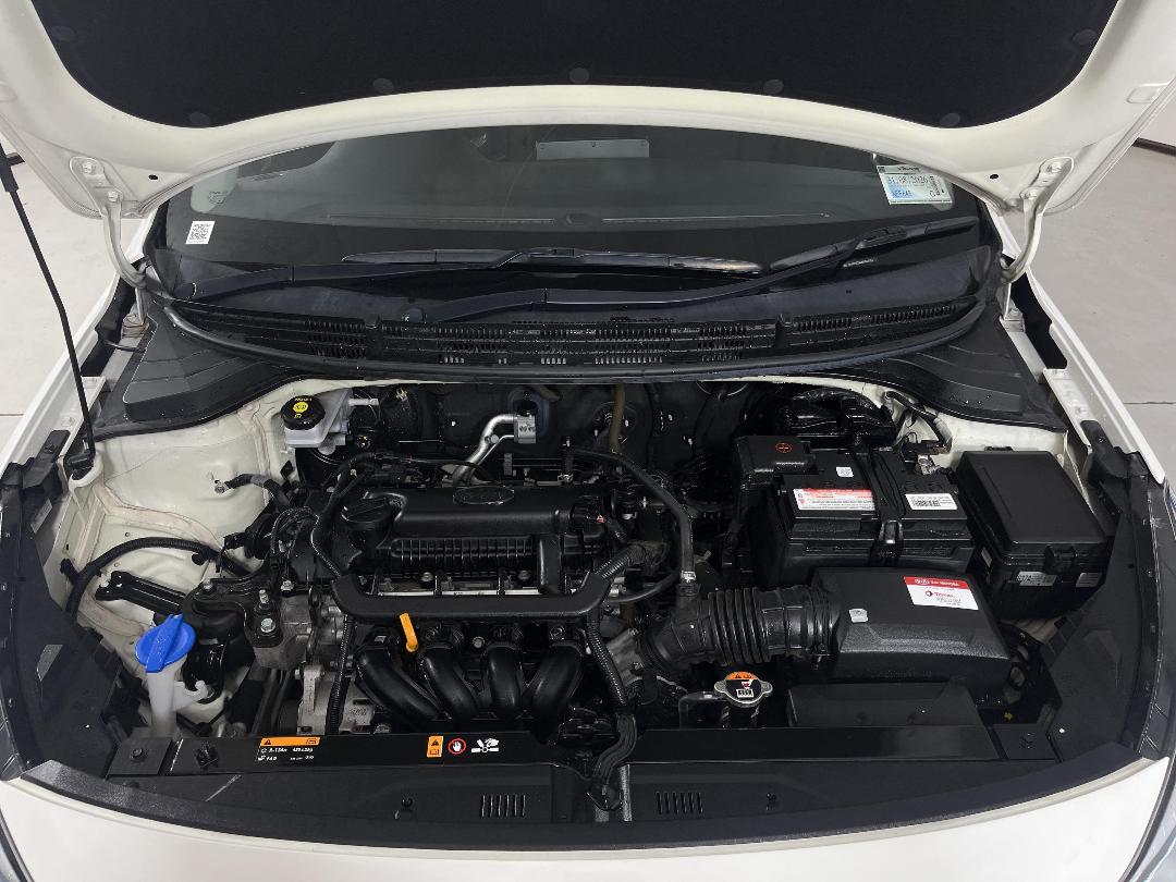 Photo '13' of KIA RIO