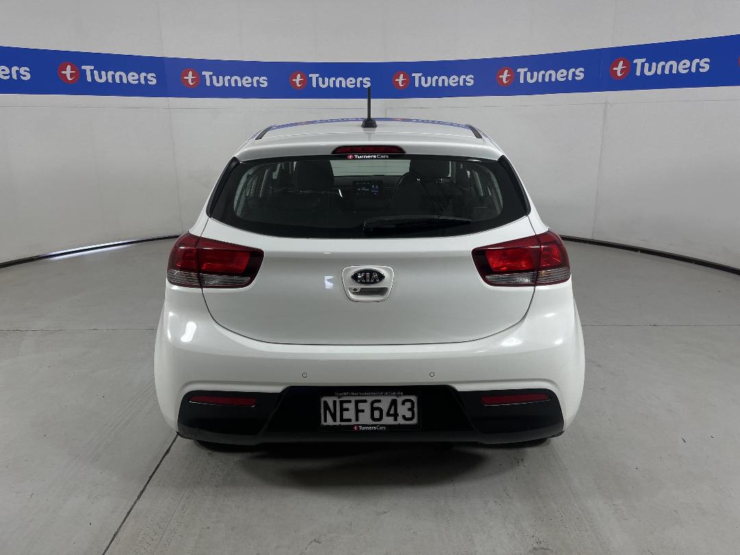 Photo '6' of KIA RIO