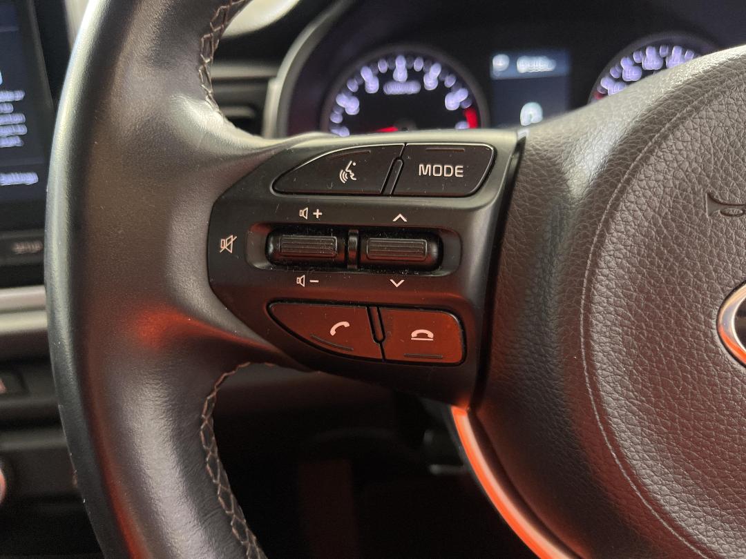 Photo '24' of KIA RIO