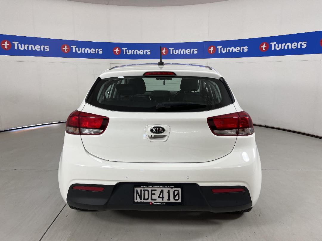 Photo '6' of KIA RIO