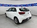Thumbnail '5' of KIA RIO