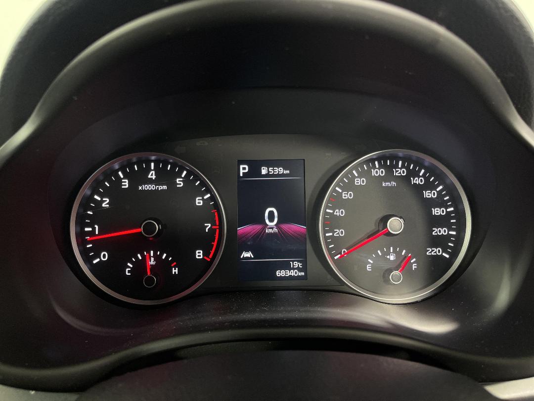 Photo '21' of KIA RIO