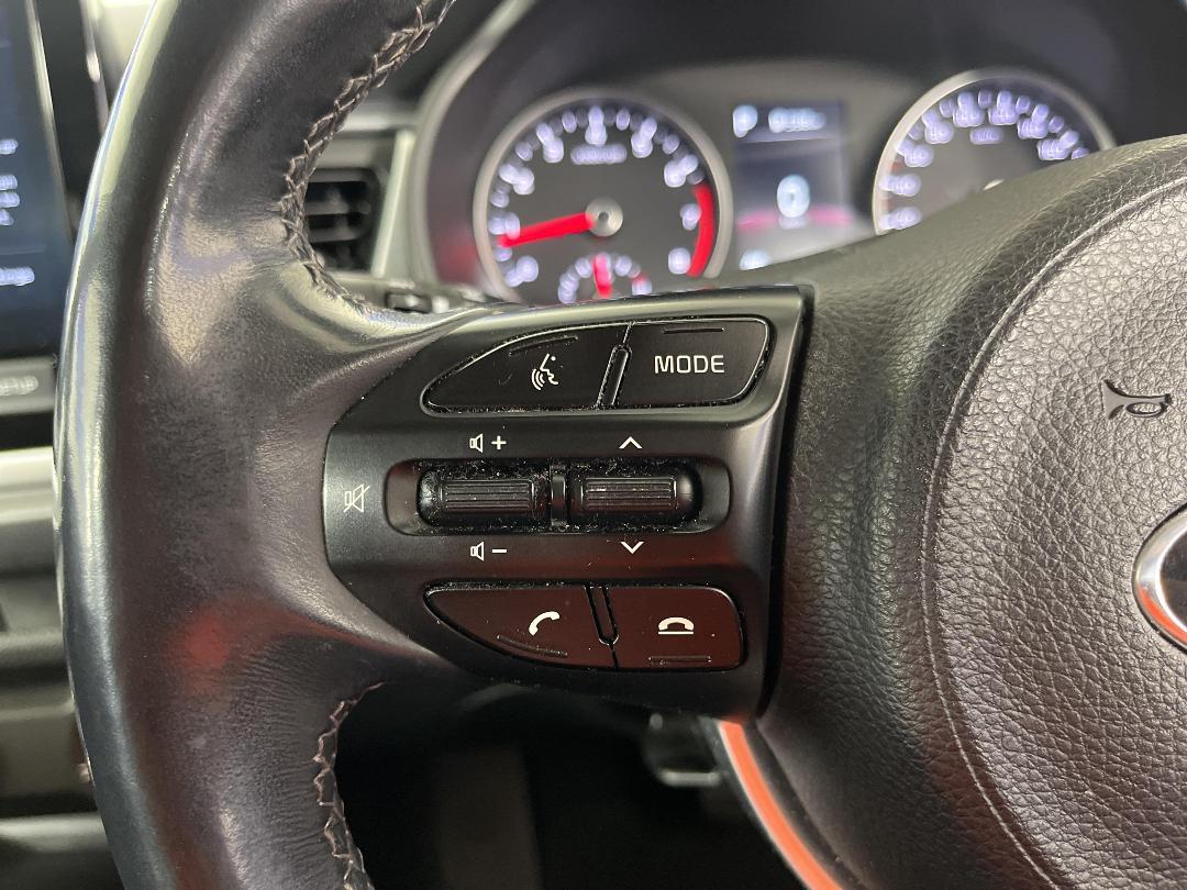 Photo '25' of KIA RIO