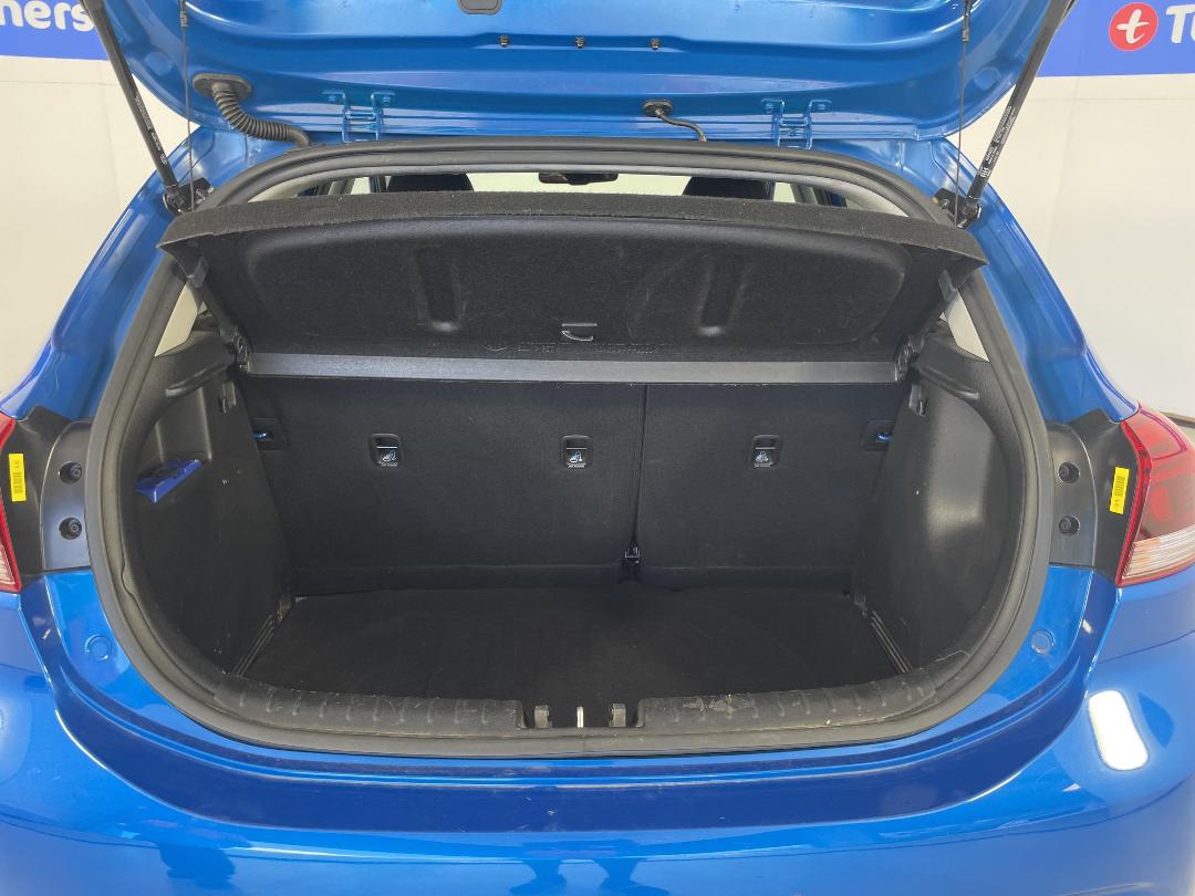 Photo '14' of KIA RIO