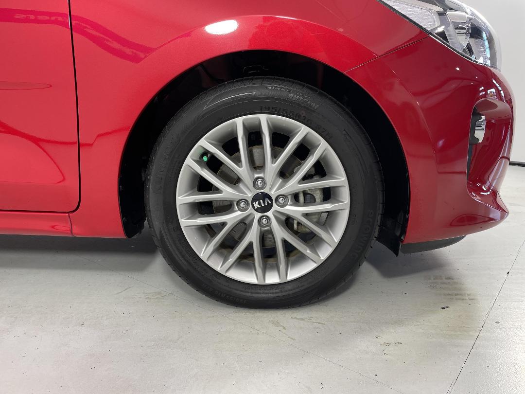 Photo '9' of KIA RIO