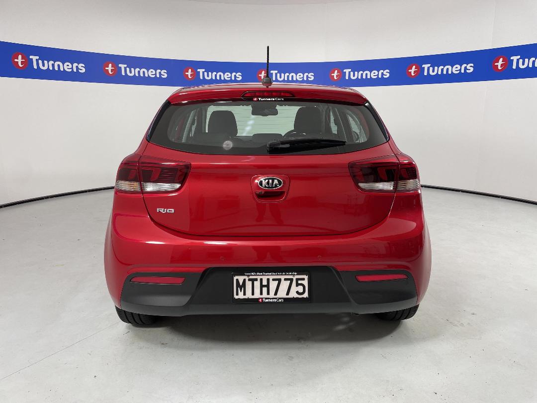 Photo '6' of KIA RIO