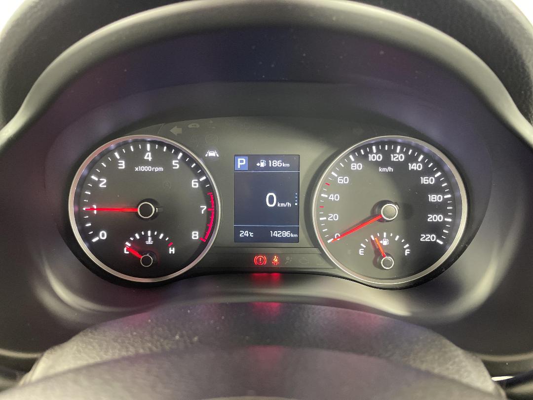 Photo '21' of KIA RIO