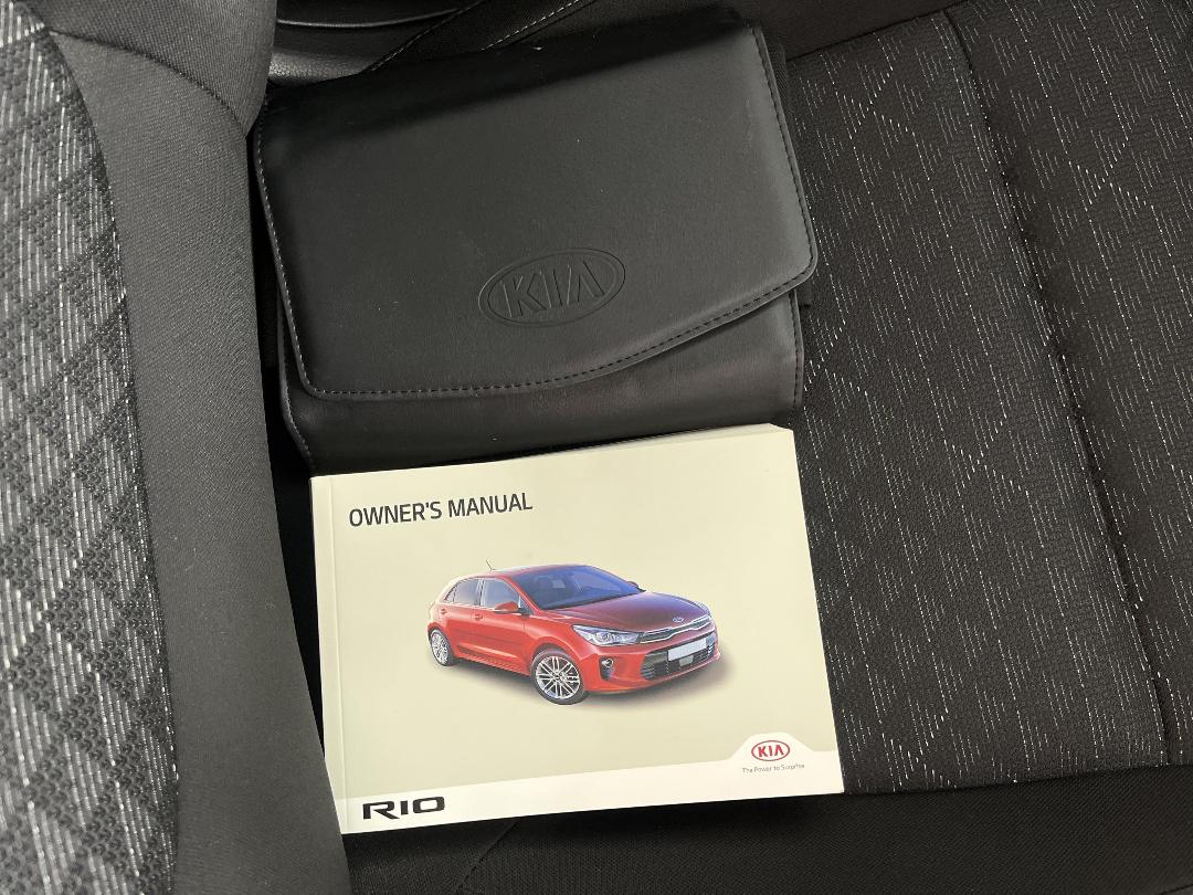 Photo '27' of KIA RIO