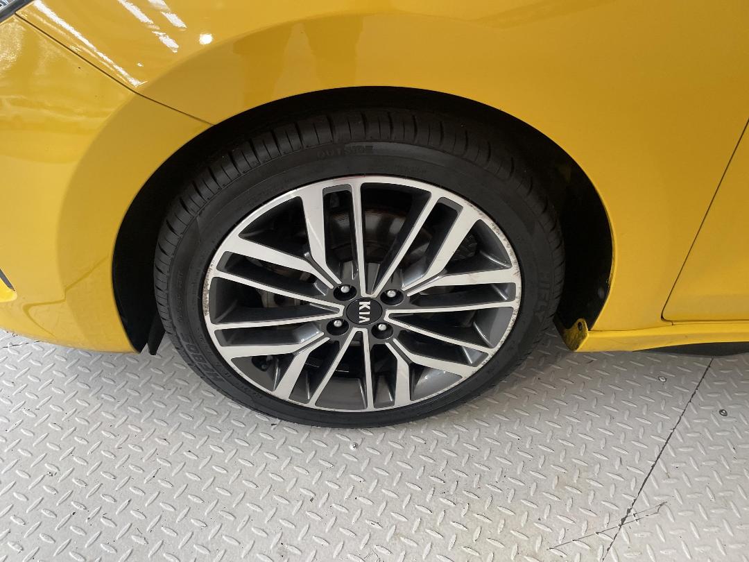 Photo '10' of KIA RIO