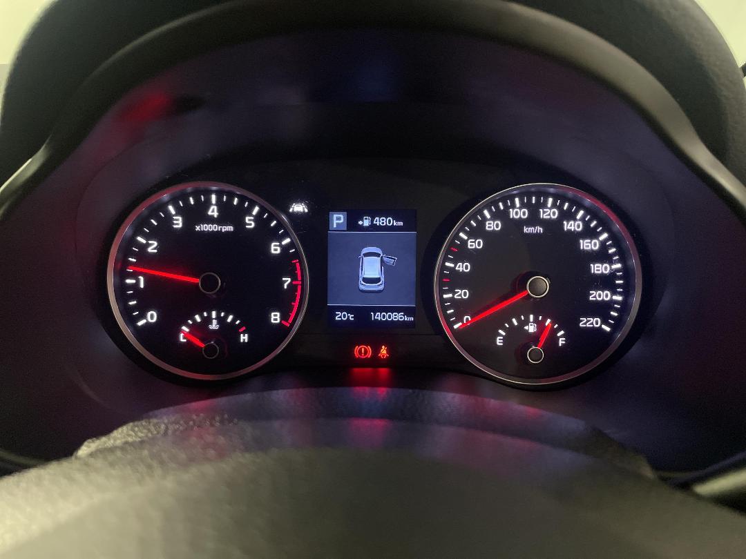 Photo '21' of KIA RIO