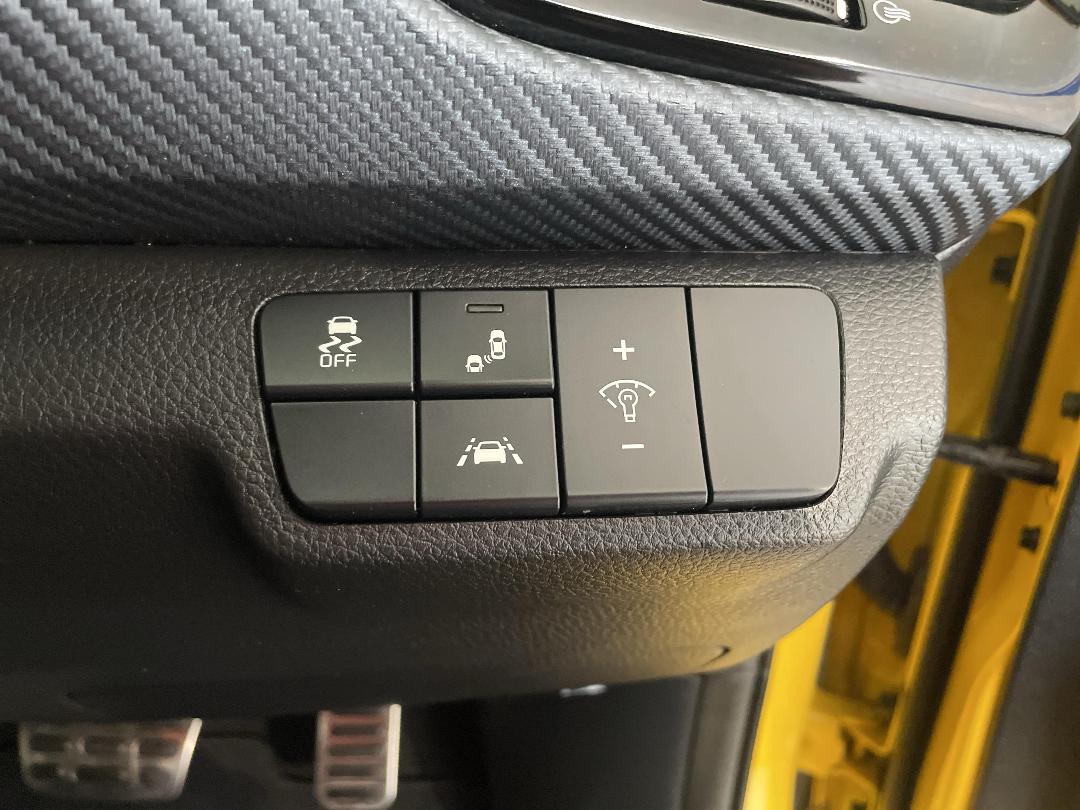 Photo '24' of KIA RIO